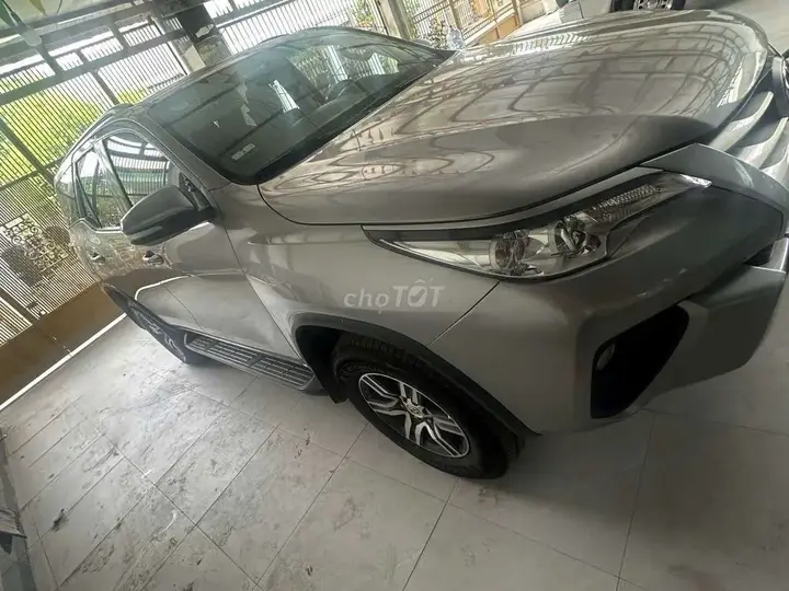 Toyota Fortuner 2017 photo 3