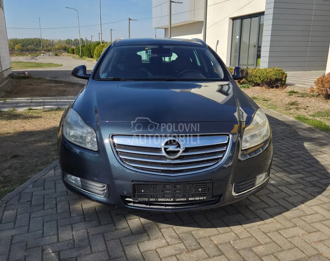 Opel Insignia 2010 photo 3