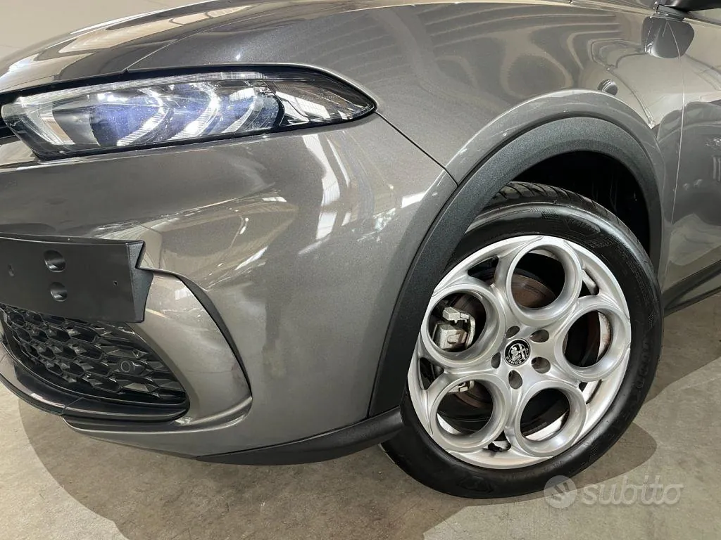 Alfa Romeo Tonale 2023 photo 5