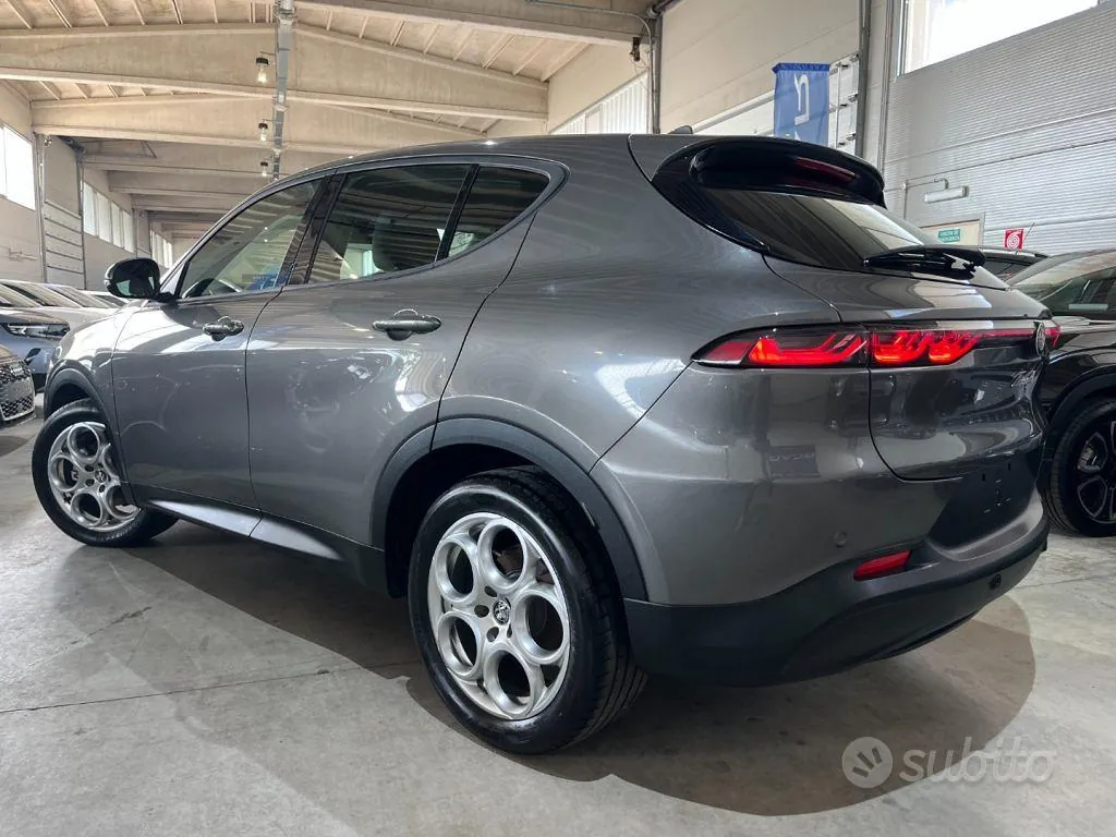Alfa Romeo Tonale 2023 photo 3