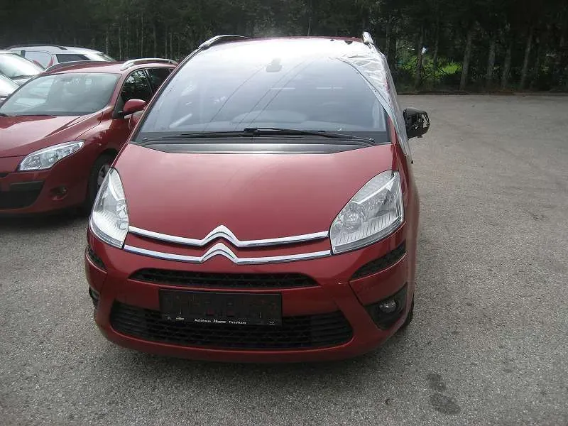 Citroen C4 Picasso 2011 photo 2