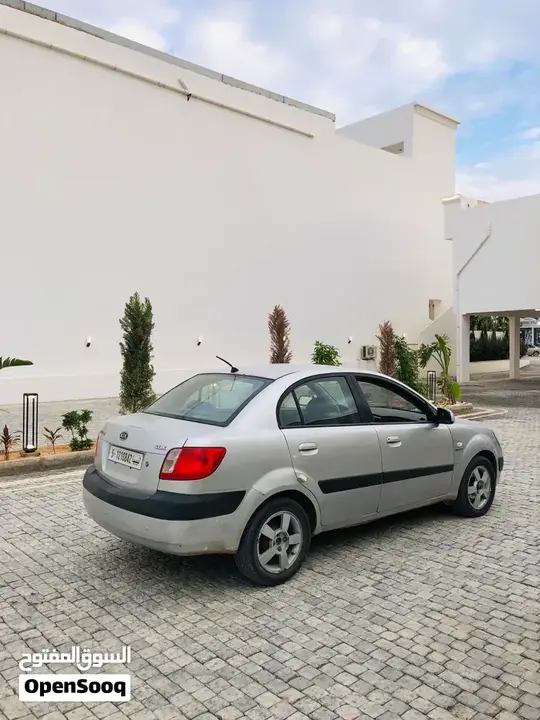 Kia Rio 2008 photo 4