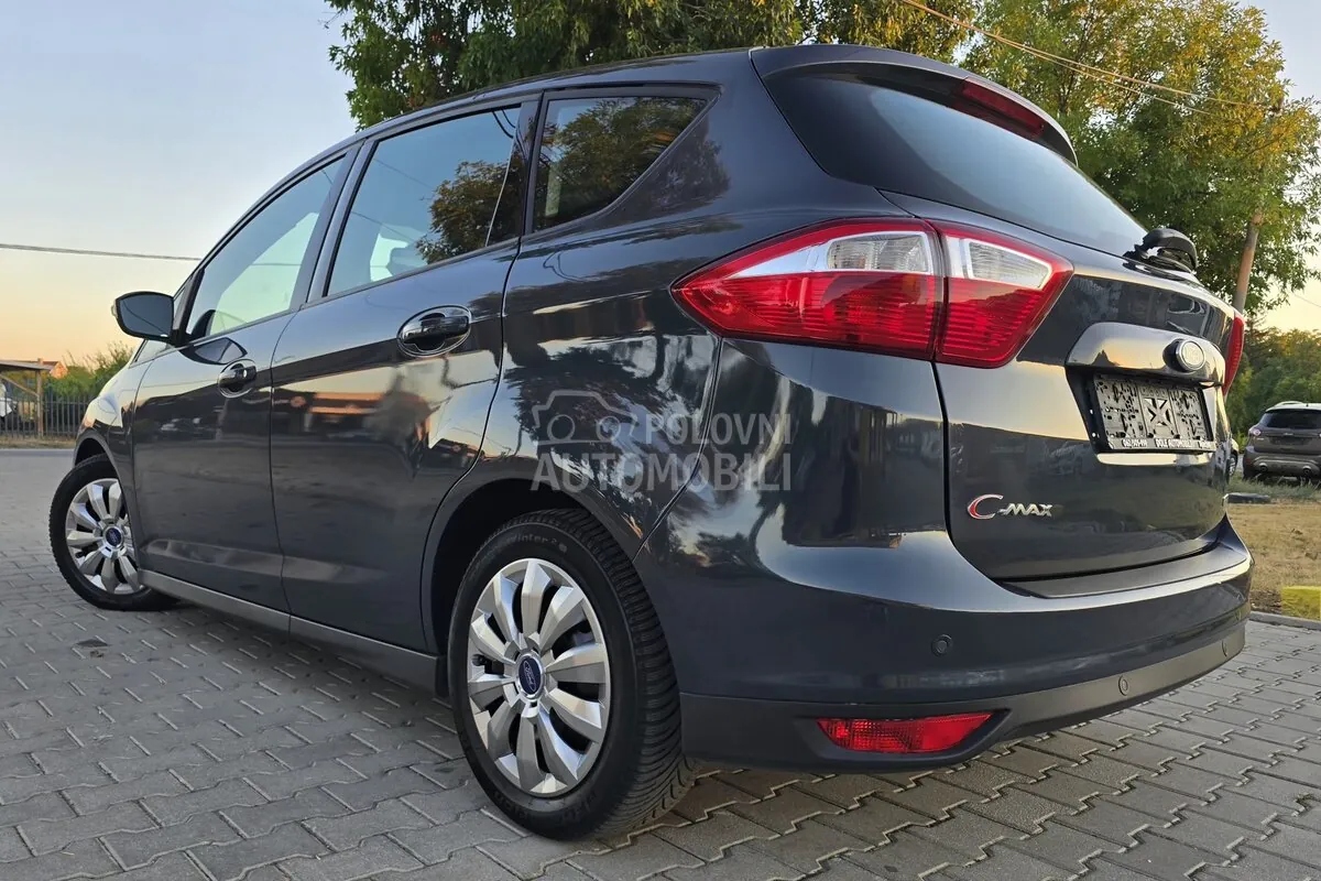Ford C-Max 2012 photo 5