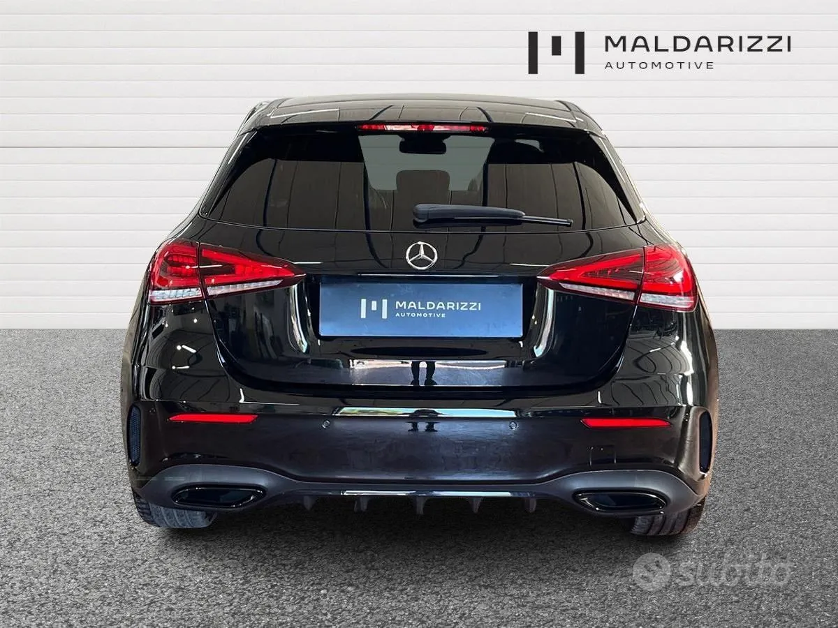 Mercedes-Benz A180D 2022 photo 3