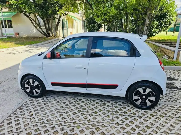 Renault Twingo 2015 photo 5