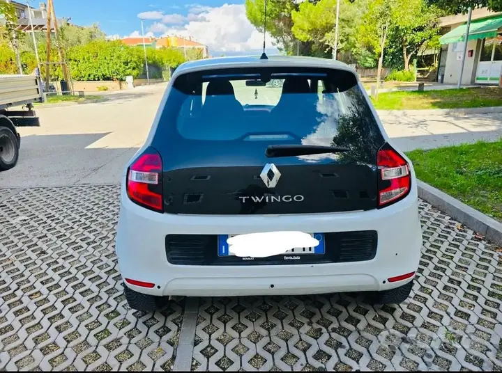 Renault Twingo 2015 photo 3