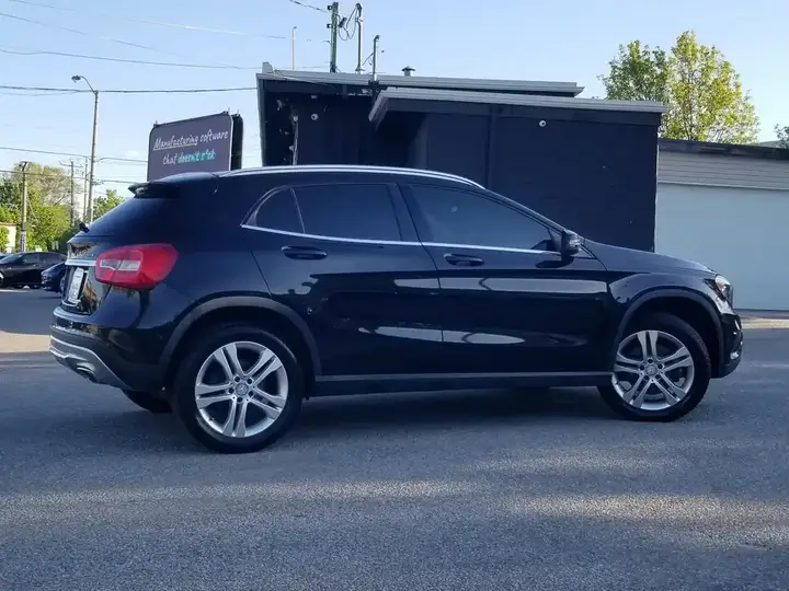Mercedes-Benz Gla 2016 photo 3