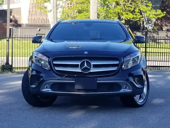 Mercedes-Benz Gla 2016 photo 2