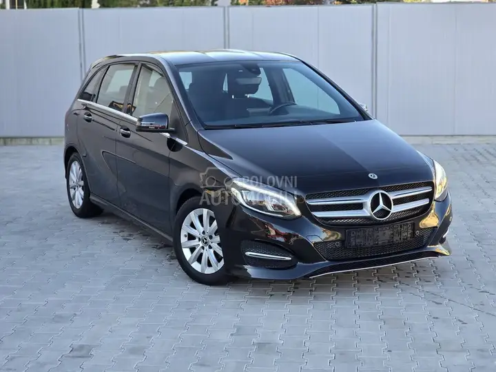 Mercedes-Benz B 180 2018 photo 5