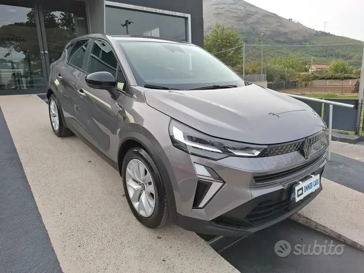 Renault Captur 2026 photo 3
