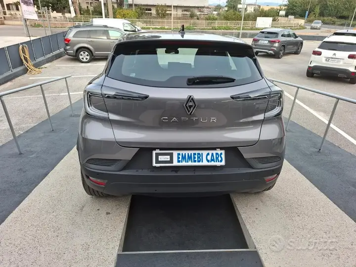 Renault Captur 2026 photo 5