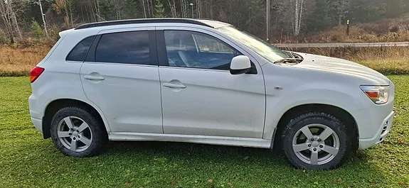 Mitsubishi Asx 2011 photo 2
