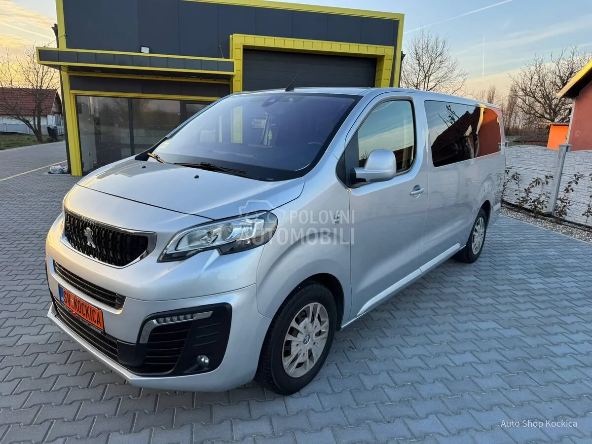 Peugeot Traveller