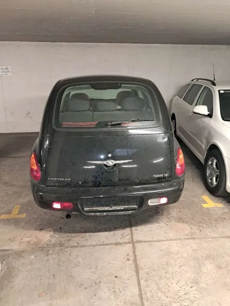 Chrysler Pt Cruiser 2003 photo 2