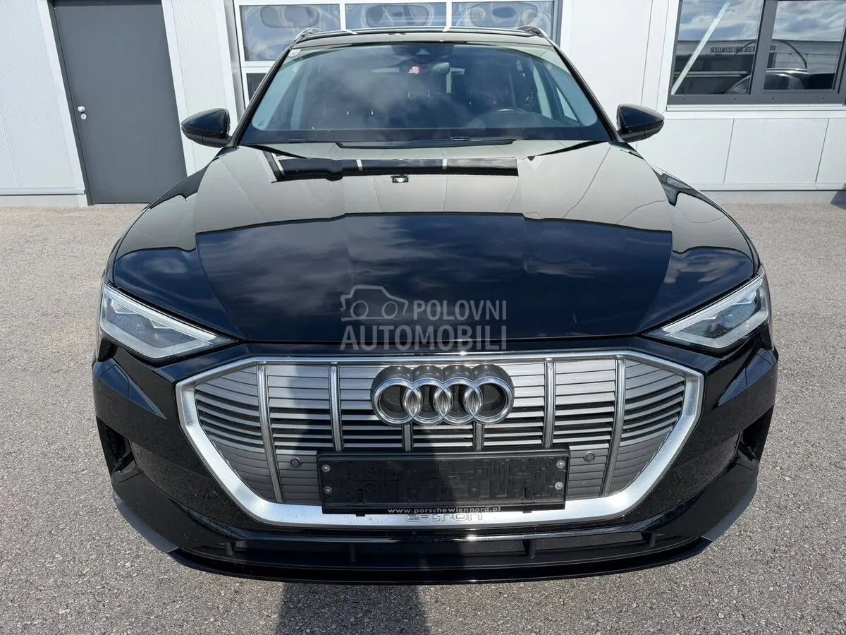 Audi E-Tron 2022 photo 2