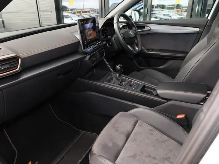 Cupra Leon 2025 photo 5