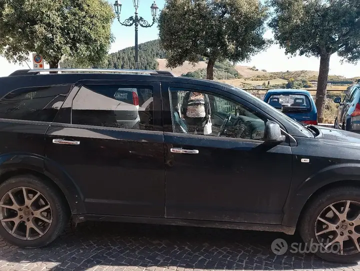Fiat Freemont 2013 photo 2