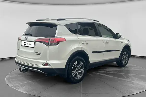 Toyota Rav4 2017 photo 5