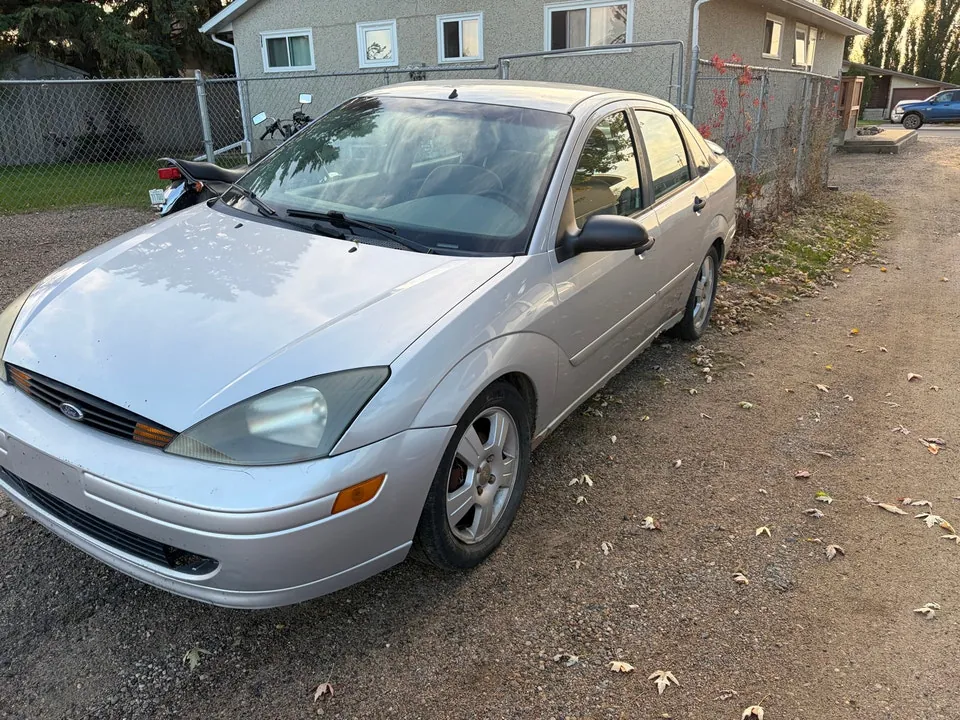 Ford Focus 2003 photo 2