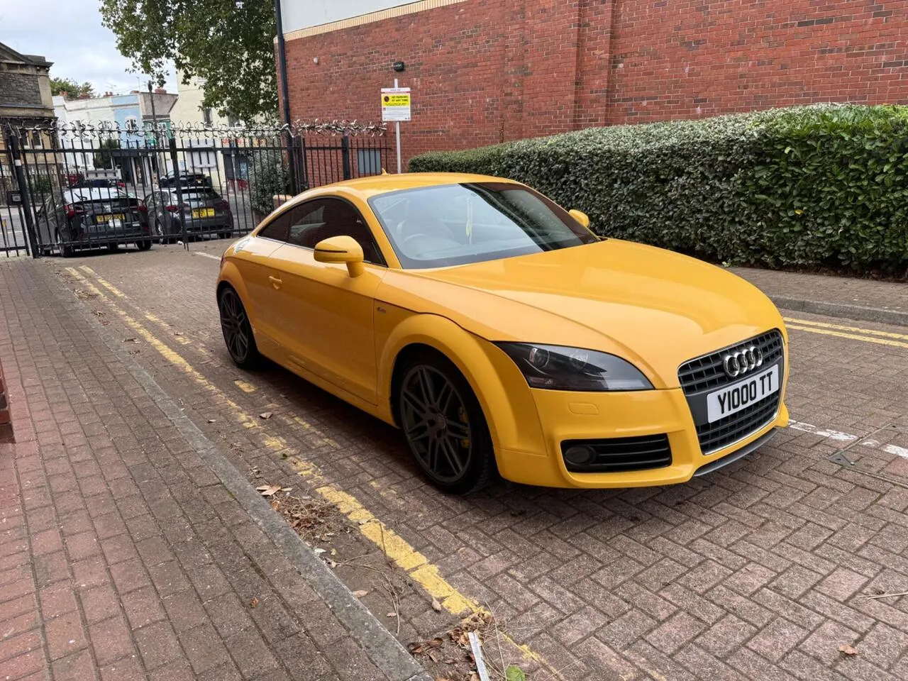 Audi Tt 2009 photo 4