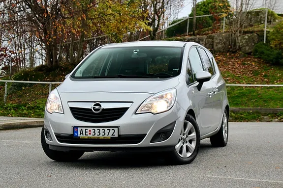 Opel Meriva 2012 photo 2