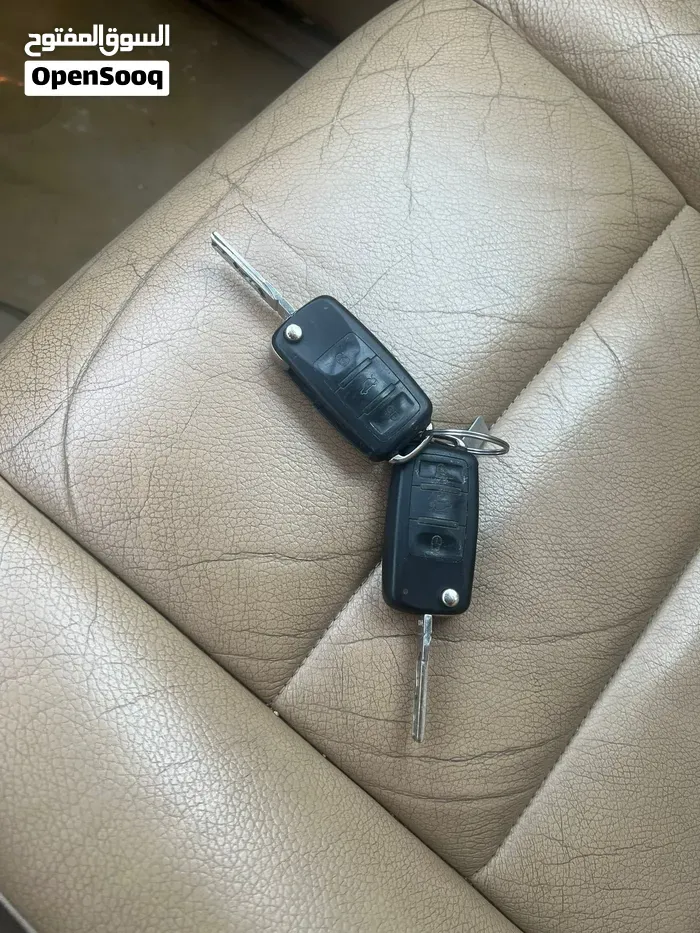 Volkswagen Touareg 2011 photo 2