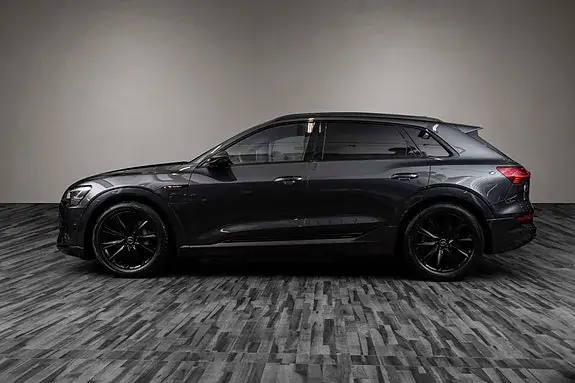 Audi E-Tron 2021 photo 2
