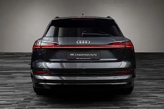 Audi E-Tron 2021 photo 4