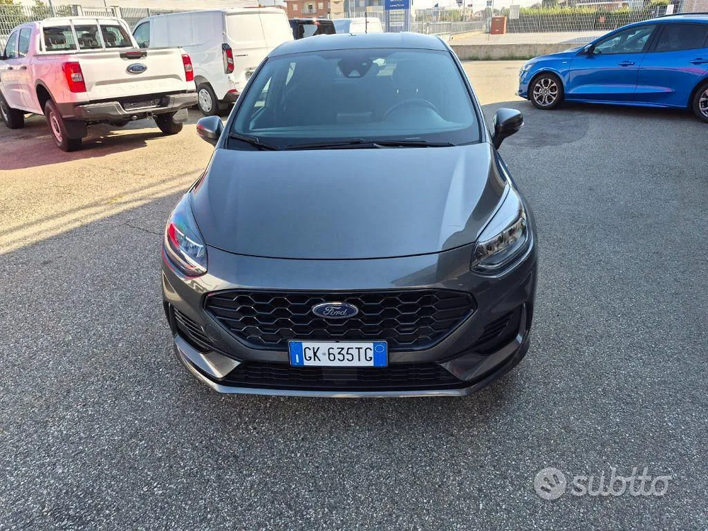 Ford Fiesta 2022 photo 2