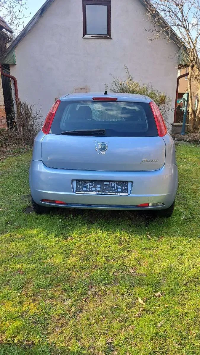 Fiat Punto 2005 photo 2