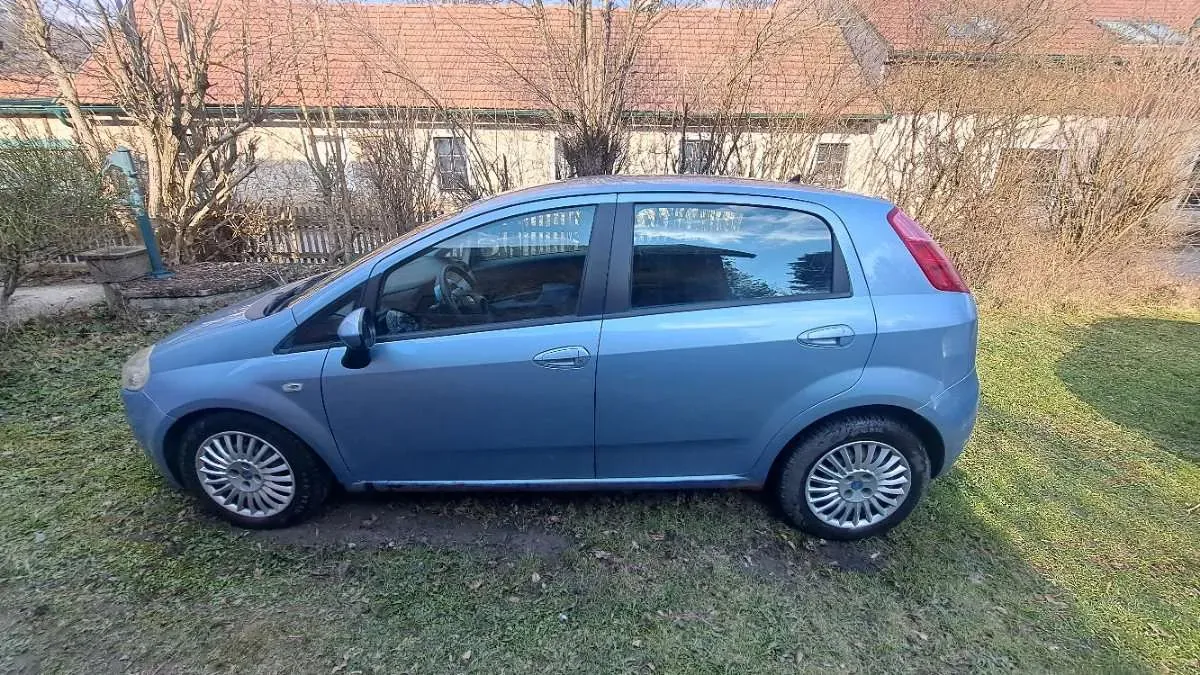 Fiat Punto 2005 photo 3