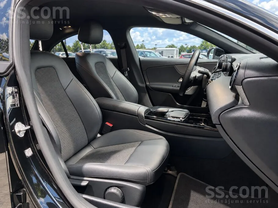 Mercedes-Benz Cla180 2022 photo 5