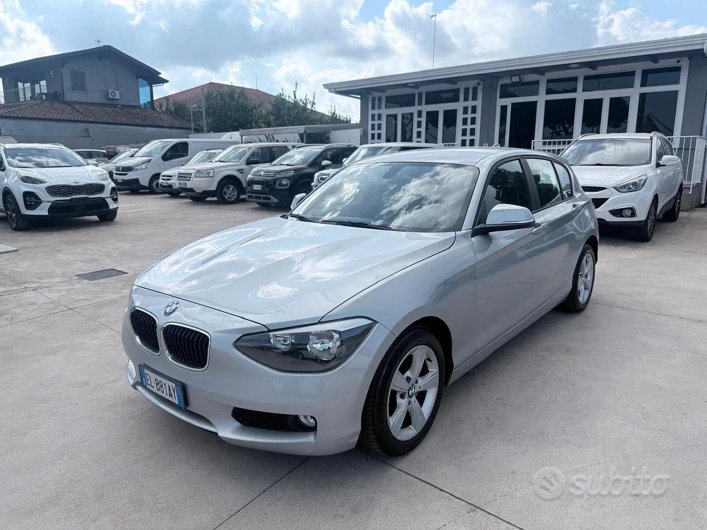 BMW 1 Series 2012 photo 2