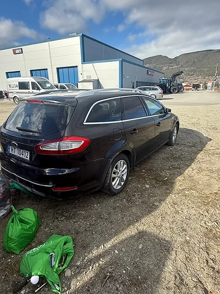 Ford Mondeo 2012 photo 2