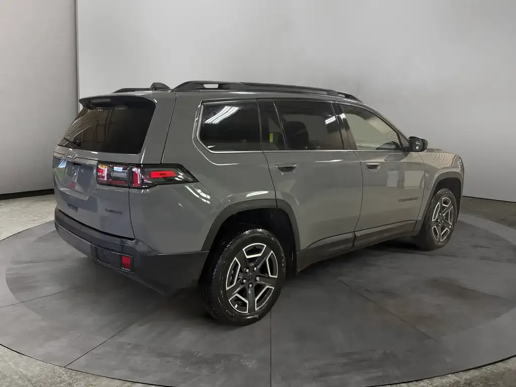 Jeep Cherokee 2026 photo 5