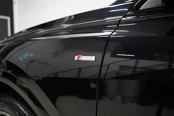 Audi Q8 2019 photo 4