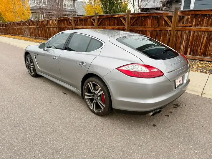 Porsche Panamera 2013 photo 3