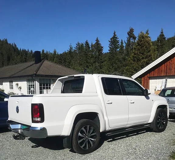 Volkswagen Amarok 2018 photo 2