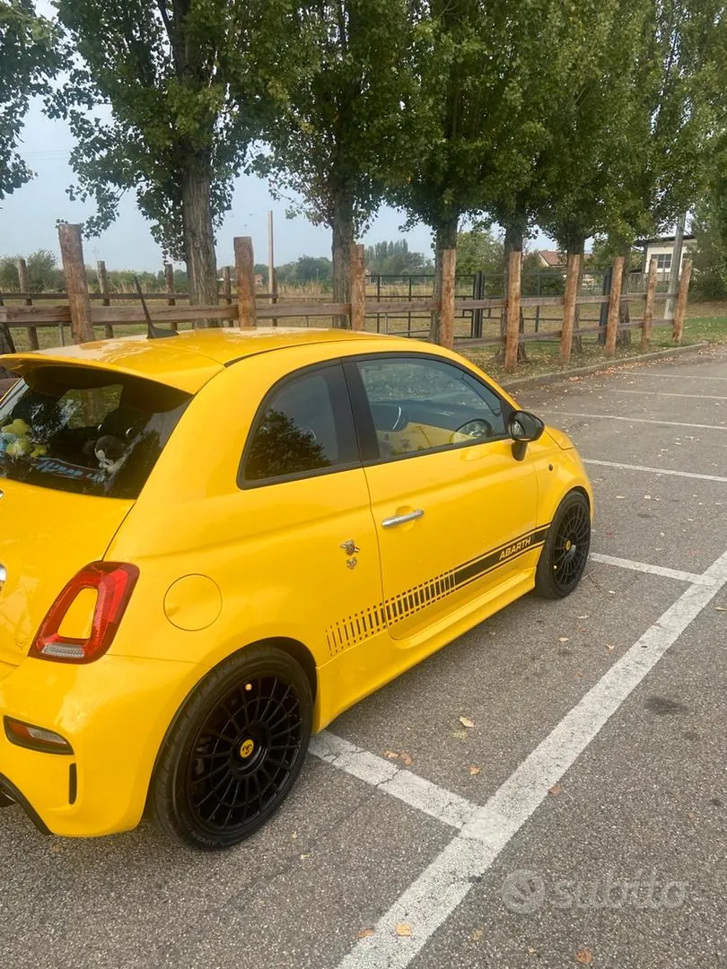 Abarth 500 2021 photo 3