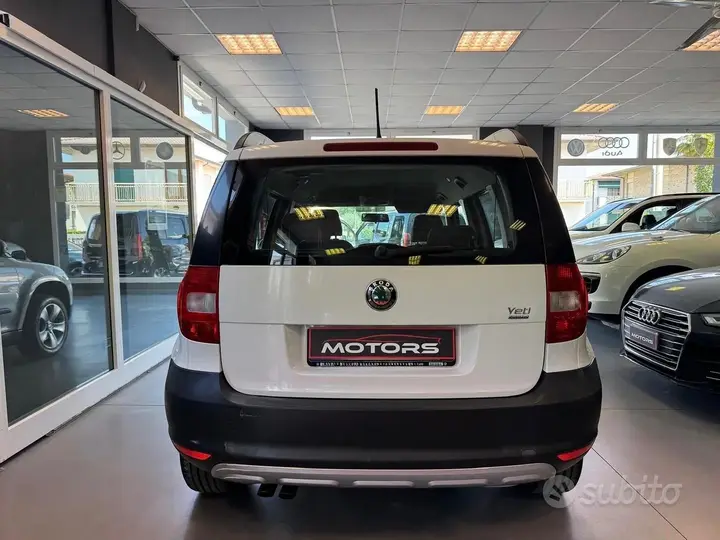 Skoda Yeti 2011 photo 4