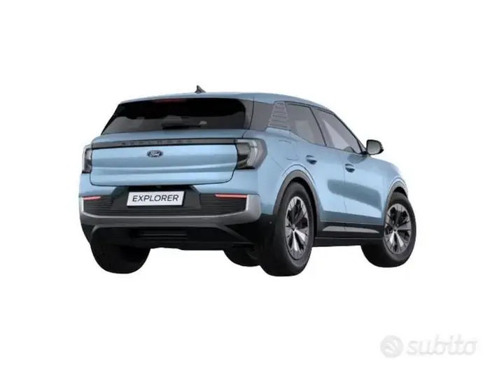 Ford Explorer 2026 photo 2