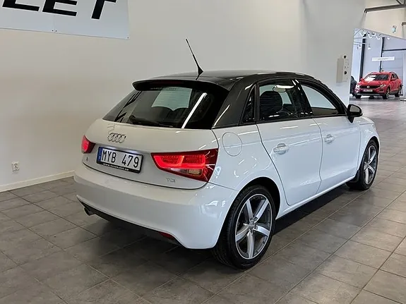 Audi A1 2013 photo 4