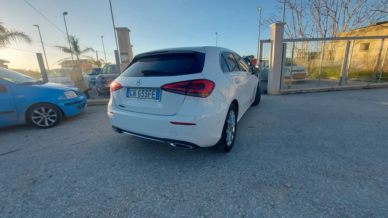 Mercedes-Benz A 200 2019 photo 5
