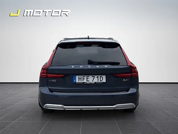 Volvo V90 Cross Country 2021 photo 4