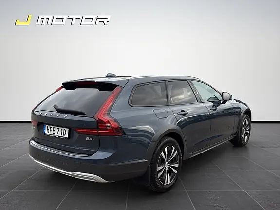 Volvo V90 Cross Country 2021 photo 5