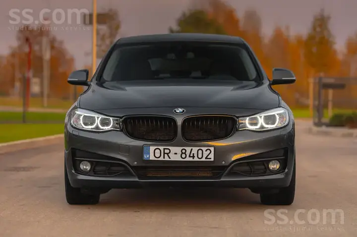 BMW 318 2013 photo 3