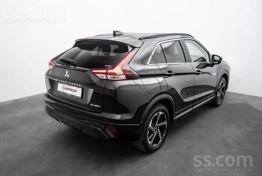 Mitsubishi Eclipse Cross 2022 photo 3