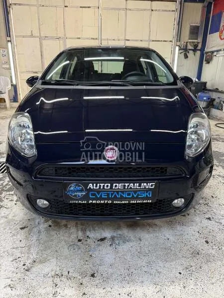 Fiat Grande Punto 2013 photo 5