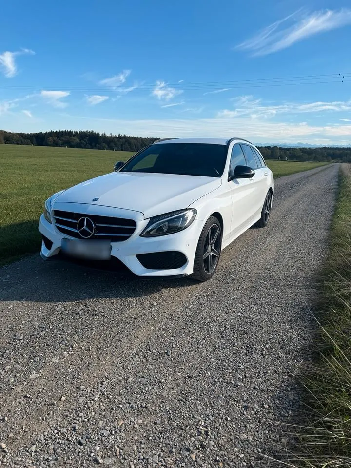 Mercedes-Benz C220D