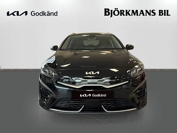 Kia Ceed 2024 photo 2